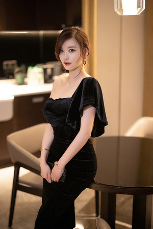 北影门张雅茹