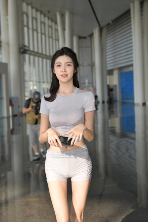 下水的美人鱼