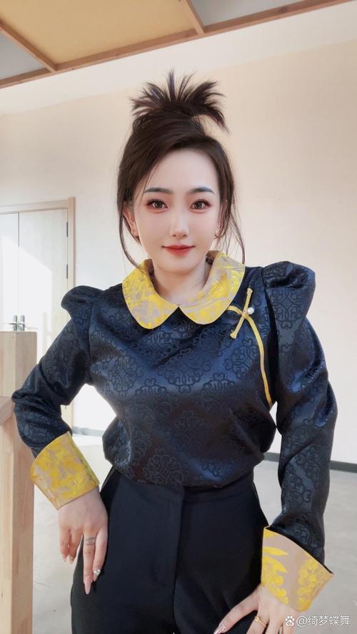 女蛹好看吗