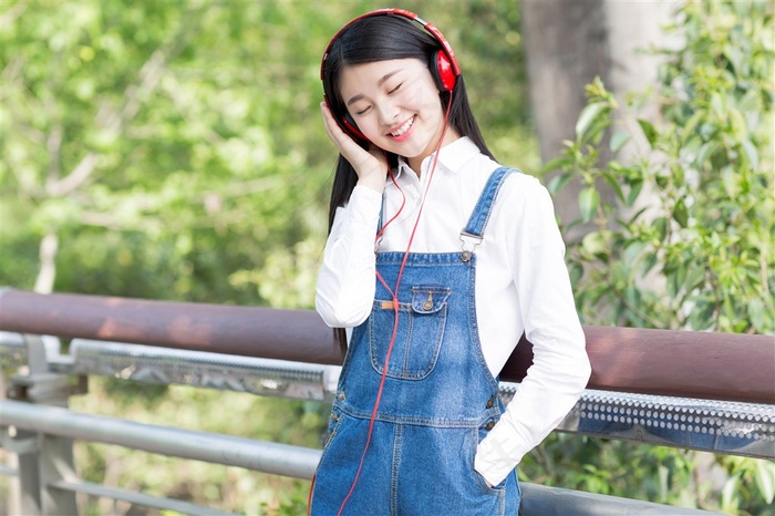 吉泽明歩