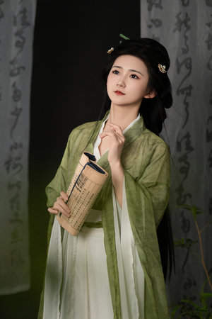 在公交车上我们做起爱的事