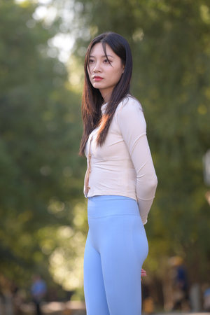 做扑克运动全过程视频教程