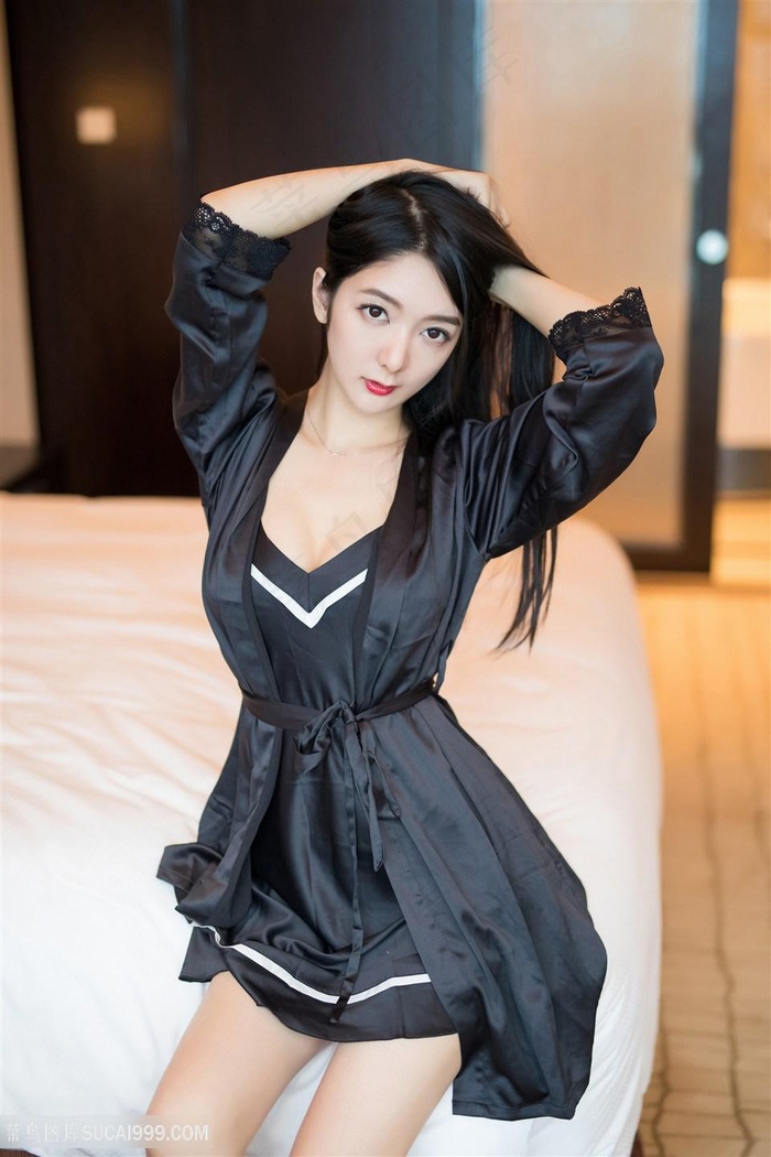 王者荣耀女生去掉所有服装