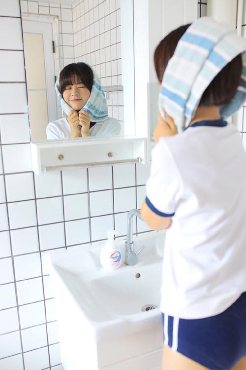 森林中的钢琴师