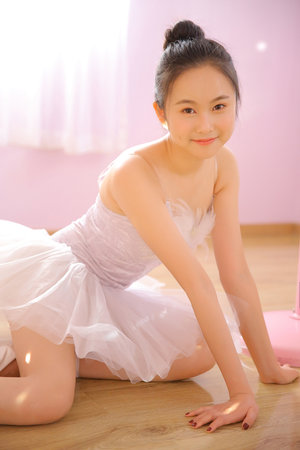 昆明三对夫妇