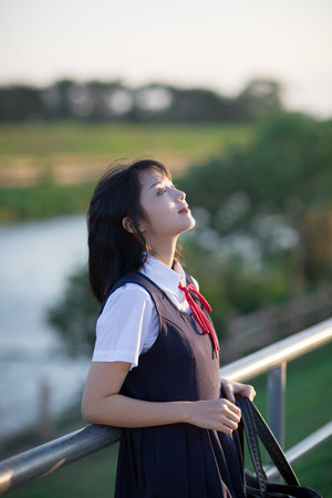 边做边爱在线观看免费