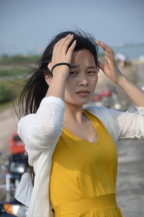 女烈图