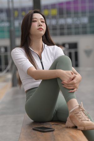 秘密访客到底讲了什么